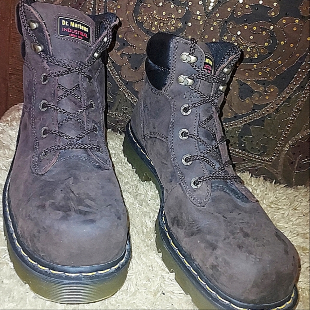 Dr. Martens Industrial Steel Toe Mens Slip Resistant Work Boots New